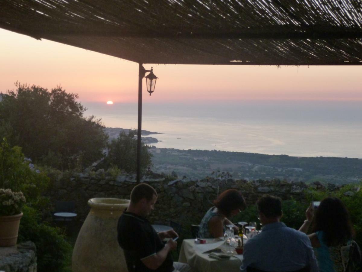 Hotel Palazzu Pigna Ngoại thất bức ảnh